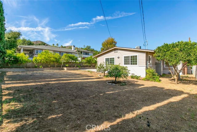 Detail Gallery Image 37 of 54 For 10150 Mcvine Ave, Los Angeles,  CA 91040 - 3 Beds | 2 Baths