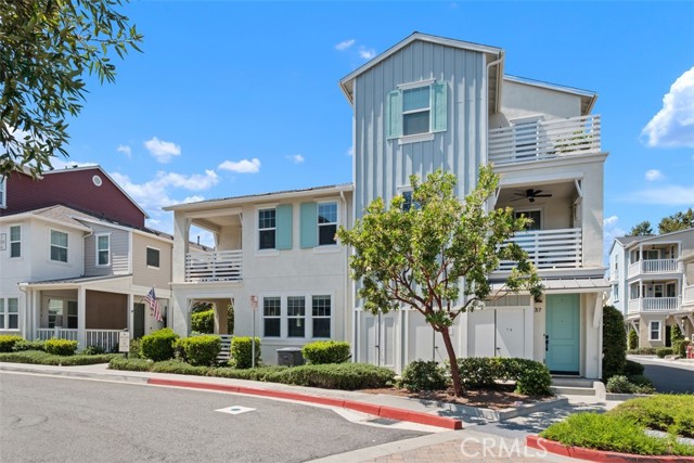 35 Patria, Rancho Mission Viejo CA: https://media.crmls.org/medias/7603d9bf-b0b9-4881-ae67-0d1a9cb7dc01.jpg