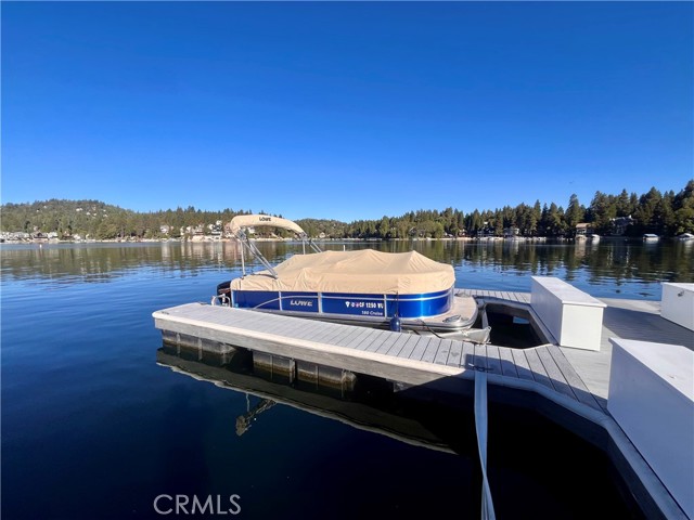 306 Villa Way, Lake Arrowhead, CA 92352