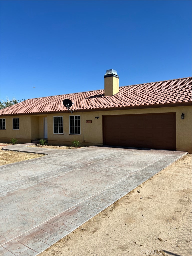16220 Stagecoach Avenue, Lake Los Angeles, CA 93591