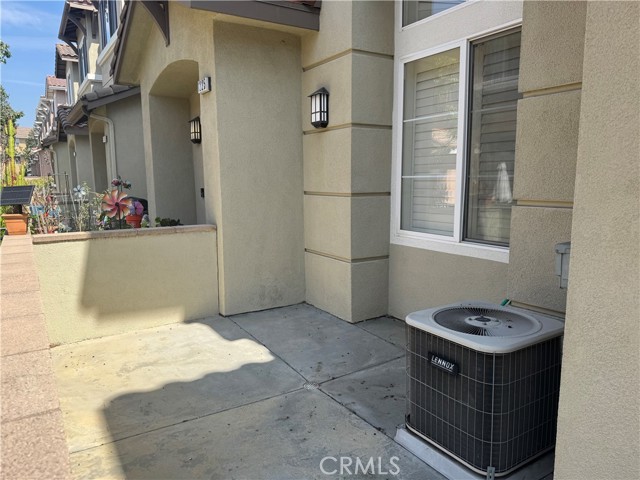 Detail Gallery Image 24 of 43 For 1219 Olson Dr, Fullerton,  CA 92833 - 3 Beds | 2/1 Baths