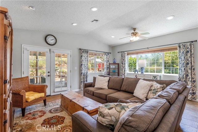 Detail Gallery Image 17 of 44 For 33660 White Feather Rd, Acton,  CA 93510 - 4 Beds | 2 Baths