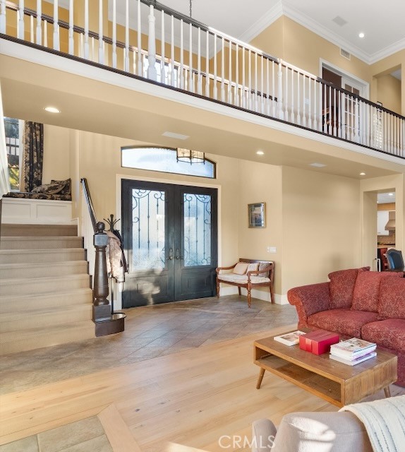 Detail Gallery Image 8 of 26 For 72 Victoria, Newport Beach,  CA 92660 - 4 Beds | 3 Baths