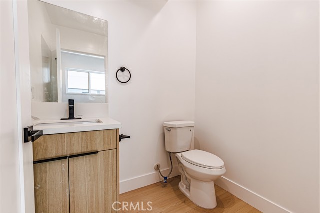 Detail Gallery Image 73 of 75 For 5209 W 20th, Los Angeles,  CA 90016 - – Beds | – Baths