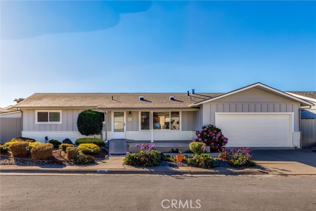 Detail Gallery Image 2 of 34 For 160 Verdon, Morro Bay,  CA 93442 - 2 Beds | 2 Baths