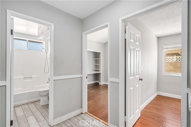 44220 Fig Avenue, Lancaster CA: https://media.crmls.org/medias/760a6fdb-606e-4215-bb7f-d176744709ff.jpg