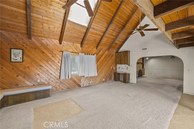 4949 California Avenue, Norco CA: https://media.crmls.org/medias/760b1609-9a1f-4aad-8ce7-c1a840b45006.jpg