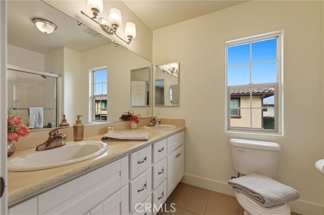 Detail Gallery Image 34 of 39 For 601 N Walnut, La Habra,  CA 90631 - 3 Beds | 3 Baths