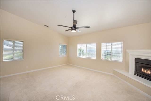 28817 Terrace Drive, Highland CA: https://media.crmls.org/medias/760c66bc-6931-4ef8-b1f0-44dab0b3b235.jpg