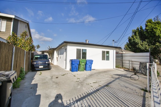 11114 Willowbrook Avenue, Los Angeles CA: https://media.crmls.org/medias/760ca0a2-6631-4c2f-af7a-d5ff6c0998a9.jpg