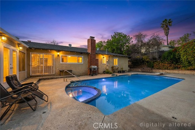 Detail Gallery Image 2 of 25 For 900 Brighton St, La Habra,  CA 90631 - 4 Beds | 2 Baths