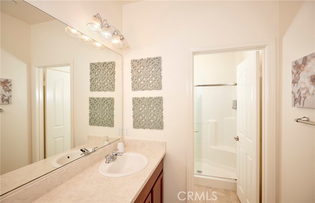 4049 Running Oak Lane, San Bernardino CA: https://media.crmls.org/medias/760f1b43-7f1f-4736-a6ef-6882cefa1658.jpg