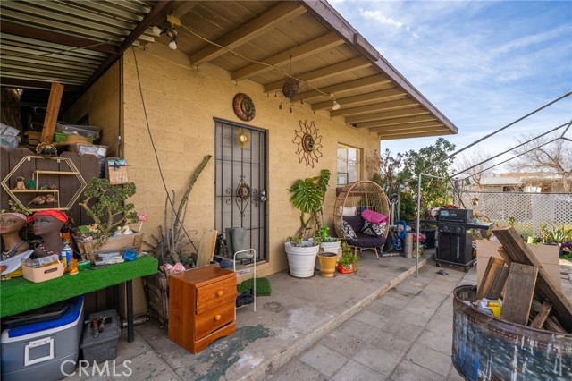 Detail Gallery Image 39 of 66 For 11986 White Ave, Adelanto,  CA 92301 - 4 Beds | 3 Baths