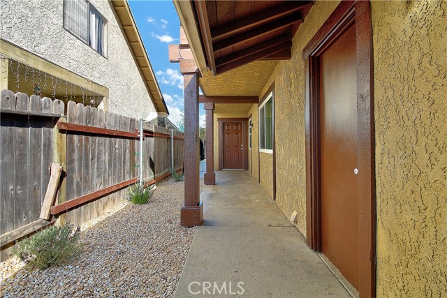 Detail Gallery Image 5 of 36 For 3570 Raven, Lake Elsinore,  CA 92530 - 3 Beds | 2 Baths