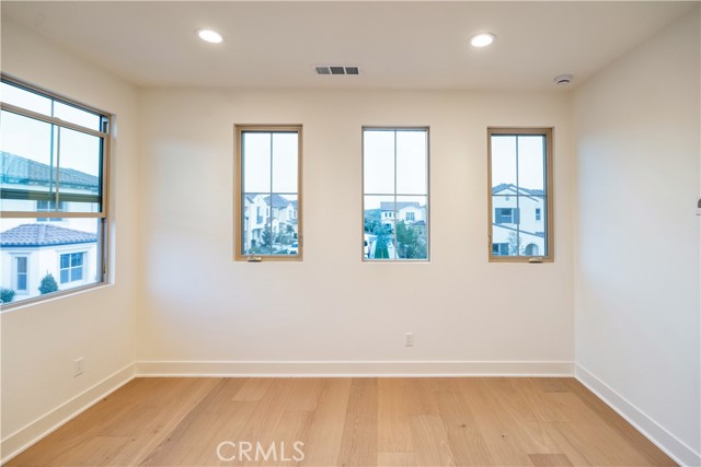 149 Somera, Irvine CA: https://media.crmls.org/medias/76100e85-8f17-4189-8899-c03a2a2ae516.jpg