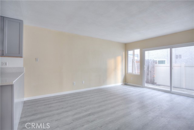 Detail Gallery Image 7 of 29 For 154 Linda a,  Upland,  CA 91786 - 1 Beds | 1 Baths