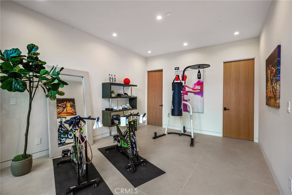 76108313 5505 47B3 8Bac E344325F47Ee 17040 Mooncrest Drive, Encino, Ca 91436 &Lt;Span Style='BackgroundColor:transparent;Padding:0Px;'&Gt; &Lt;Small&Gt; &Lt;I&Gt; &Lt;/I&Gt; &Lt;/Small&Gt;&Lt;/Span&Gt;