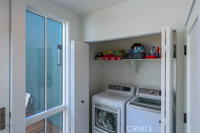 619 1/2 marguerite, Corona del Mar CA: https://media.crmls.org/medias/76108816-ad50-44f9-a4d1-7cc9971dda97.jpg