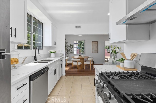 Detail Gallery Image 30 of 31 For 1301 S Courtney Ave, Fullerton,  CA 92833 - 3 Beds | 2 Baths
