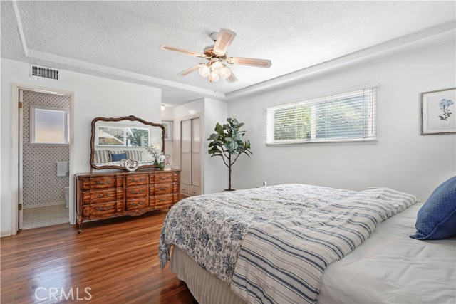 7546 Bluebell Avenue, North Hollywood CA: https://media.crmls.org/medias/7611aef3-072f-4431-8794-5c3f0792c91e.jpg