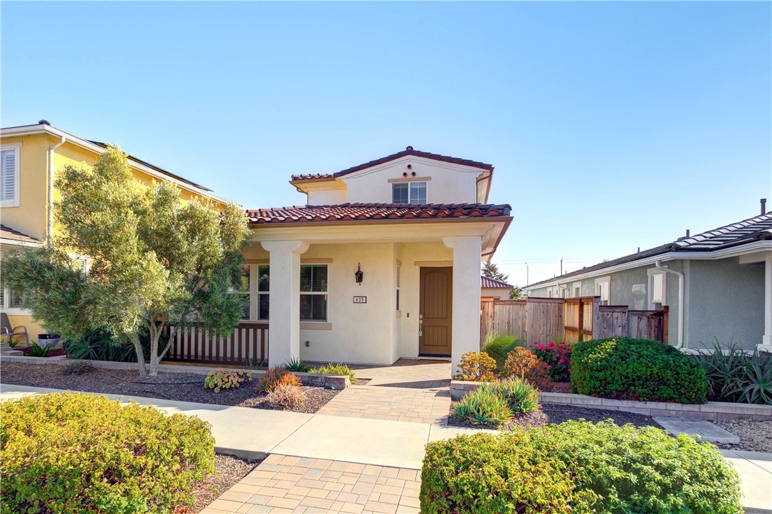 Detail Gallery Image 1 of 49 For 439 Junipero Way, San Luis Obispo,  CA 93401 - 3 Beds | 2/1 Baths