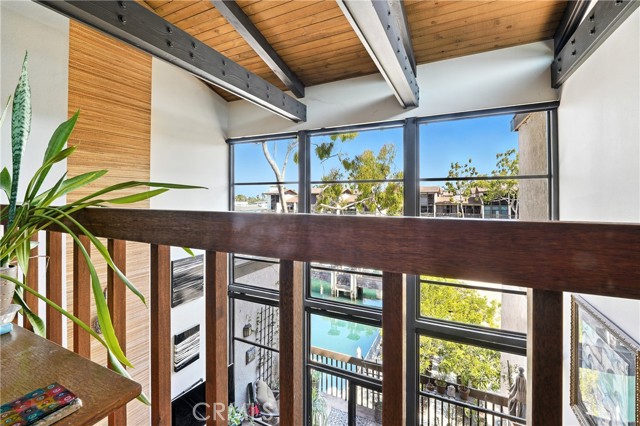 7322 Marina Pacifica N Drive, Long Beach CA: https://media.crmls.org/medias/76127daa-f82e-45e4-ad8a-6fa019f51a1f.jpg