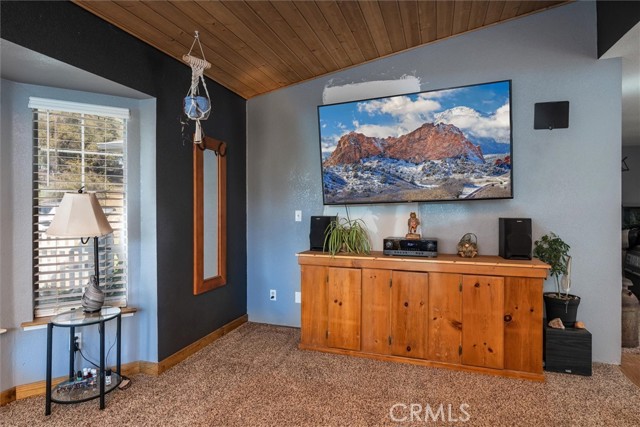 Detail Gallery Image 11 of 38 For 31735 Rocky Rd, North Fork,  CA 93643 - 3 Beds | 2 Baths