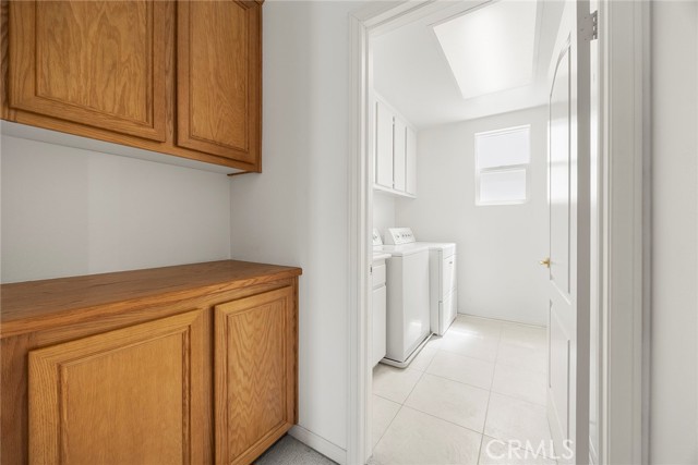 1 Country Walk Drive, Aliso Viejo CA: https://media.crmls.org/medias/76138da5-ce22-4291-80a5-7e004147e9a5.jpg