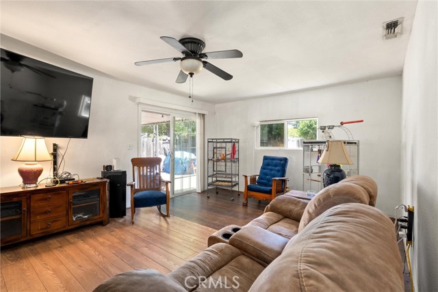 Detail Gallery Image 8 of 27 For 1524 Keko St, Oroville,  CA 95965 - 3 Beds | 1 Baths
