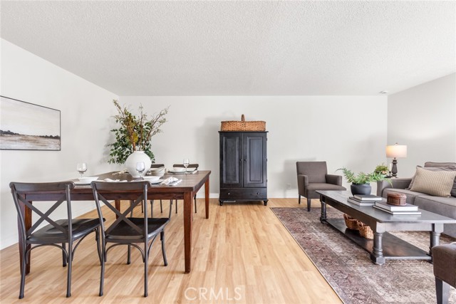 Detail Gallery Image 2 of 40 For 8 Cottage Cir, Chico,  CA 95926 - 3 Beds | 2 Baths