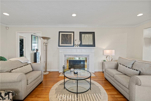 Detail Gallery Image 11 of 43 For 9804 Haas Ave, Los Angeles,  CA 90047 - 3 Beds | 2 Baths