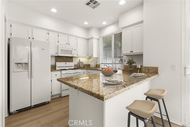 Detail Gallery Image 15 of 51 For 25218 Crest Haven #3,  Murrieta,  CA 92562 - 2 Beds | 2/1 Baths