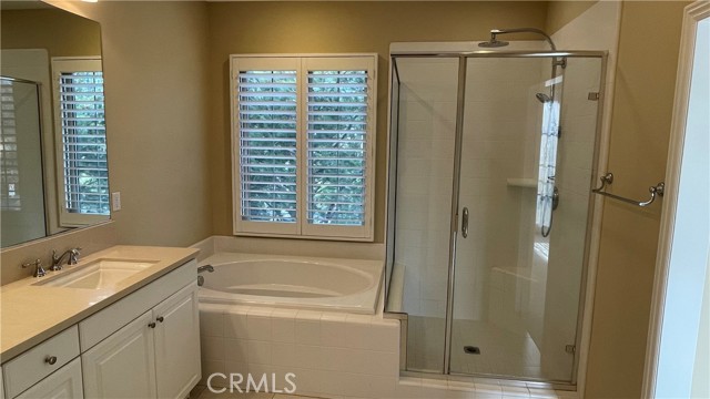 Detail Gallery Image 12 of 19 For 71 Honeyflower, Irvine,  CA 92620 - 5 Beds | 3/1 Baths