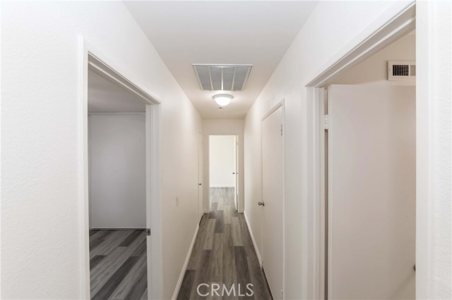 Detail Gallery Image 13 of 33 For 2518 Greenwich Dr, Fullerton,  CA 92833 - 3 Beds | 2 Baths