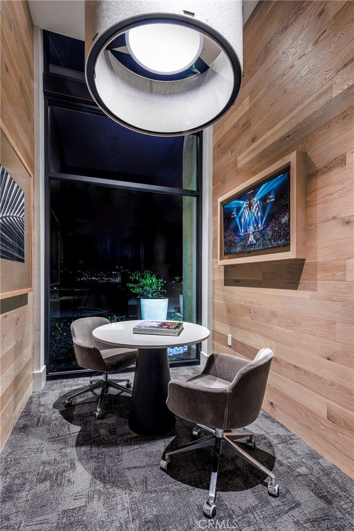 7617c90e Ef8e 4851 8b94 6b9222679eed