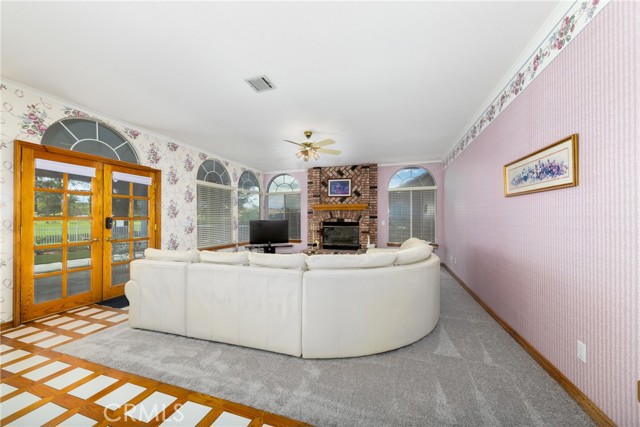 Detail Gallery Image 22 of 58 For 13259 Country Club, Victorville,  CA 92395 - 4 Beds | 3 Baths