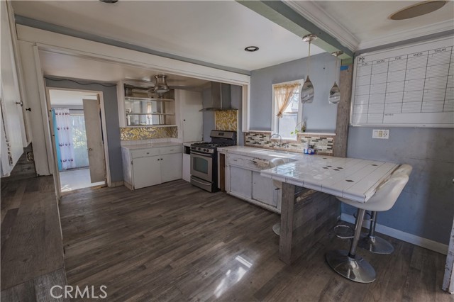 Detail Gallery Image 12 of 27 For 4660 Paramount Blvd, Pico Rivera,  CA 90660 - 2 Beds | 1 Baths