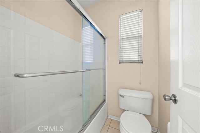 Detail Gallery Image 10 of 17 For 1275 S Cabernet, Anaheim,  CA 92804 - 4 Beds | 2/1 Baths