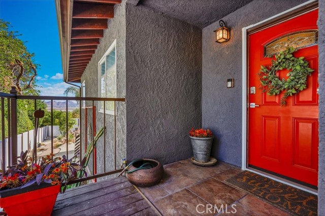 33230 Hollister, Lake Elsinore CA: https://media.crmls.org/medias/761987c3-d8d3-4898-aeb6-c10435055304.jpg