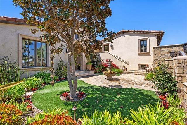 35 Shoreline Drive, Dana Point CA: https://media.crmls.org/medias/7619db57-8b09-4a97-8761-544ee07ff782.jpg