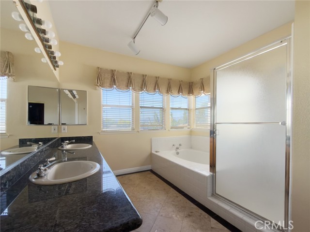 Detail Gallery Image 25 of 74 For 11037 Biella, Whittier,  CA 90604 - 5 Beds | 3/1 Baths