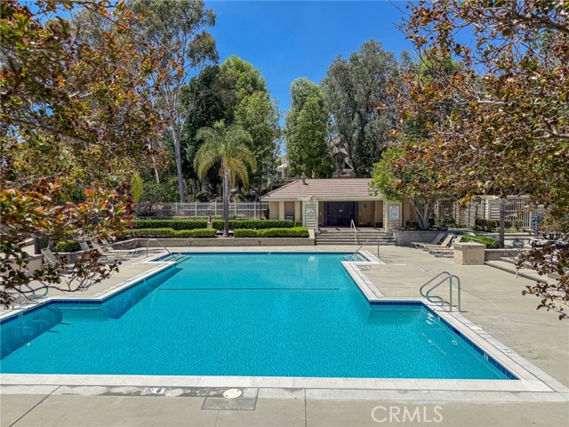 20725 E Crest Ln, Walnut CA: https://media.crmls.org/medias/761b14fc-c276-49a1-804a-1e4f2f7ccd40.jpg