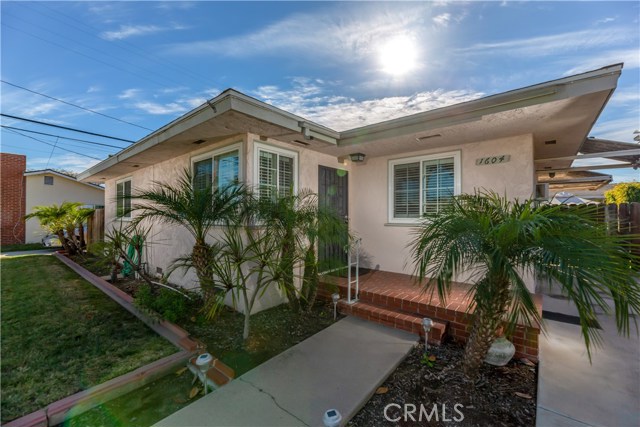 1604 E 60th St, Long Beach, CA 90805