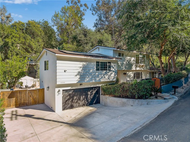 Detail Gallery Image 64 of 73 For 4590 Ensenada Dr, Woodland Hills,  CA 91364 - 3 Beds | 2/1 Baths