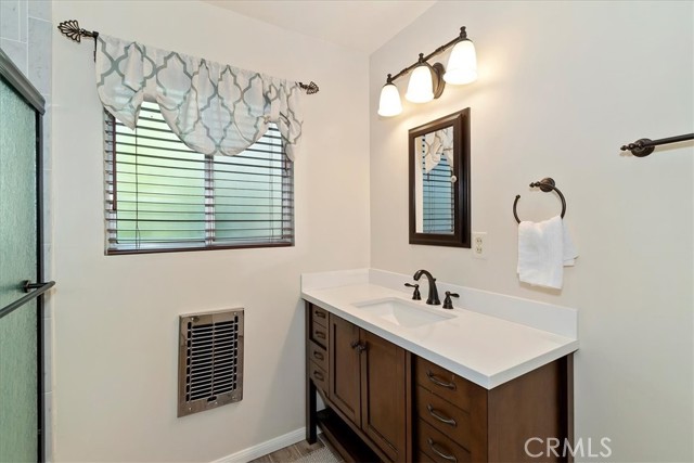 Detail Gallery Image 24 of 48 For 180 Joaquin Miller, Lake Arrowhead,  CA 92352 - 3 Beds | 2/1 Baths