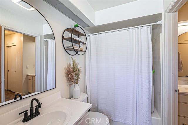 Detail Gallery Image 22 of 36 For 200 Village Circle, Lompoc,  CA 93436 - 2 Beds | 1/1 Baths