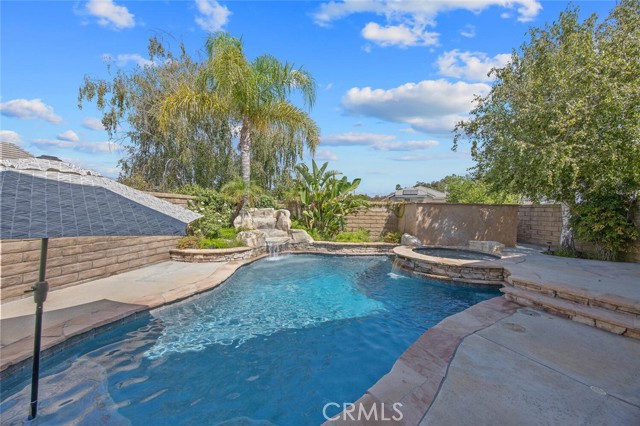 27448 Whitefield Place, Valencia CA: https://media.crmls.org/medias/761ccc04-5ad8-4329-a52e-2fc9966668c6.jpg