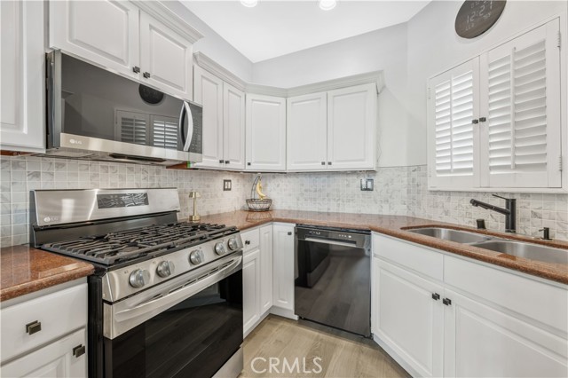 5101 Tortuga Drive, Huntington Beach CA: https://media.crmls.org/medias/761d7e5b-690c-4a57-9a7b-7f2cb106d40f.jpg