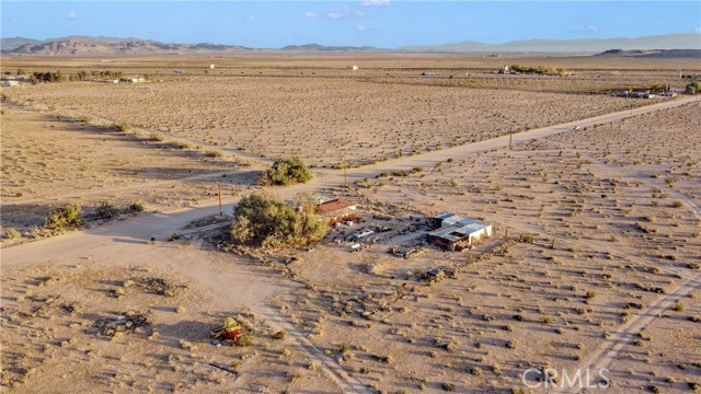 Detail Gallery Image 12 of 16 For 38920 Kathy Ln, Newberry Springs,  CA 92365 - 2 Beds | 1 Baths