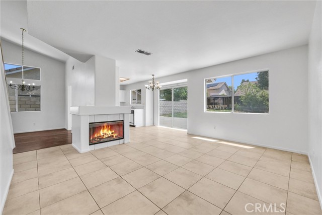 1841 Curtis Street, Loma Linda CA: https://media.crmls.org/medias/761ee12d-0d5f-45d8-a6e5-bf702fda4325.jpg